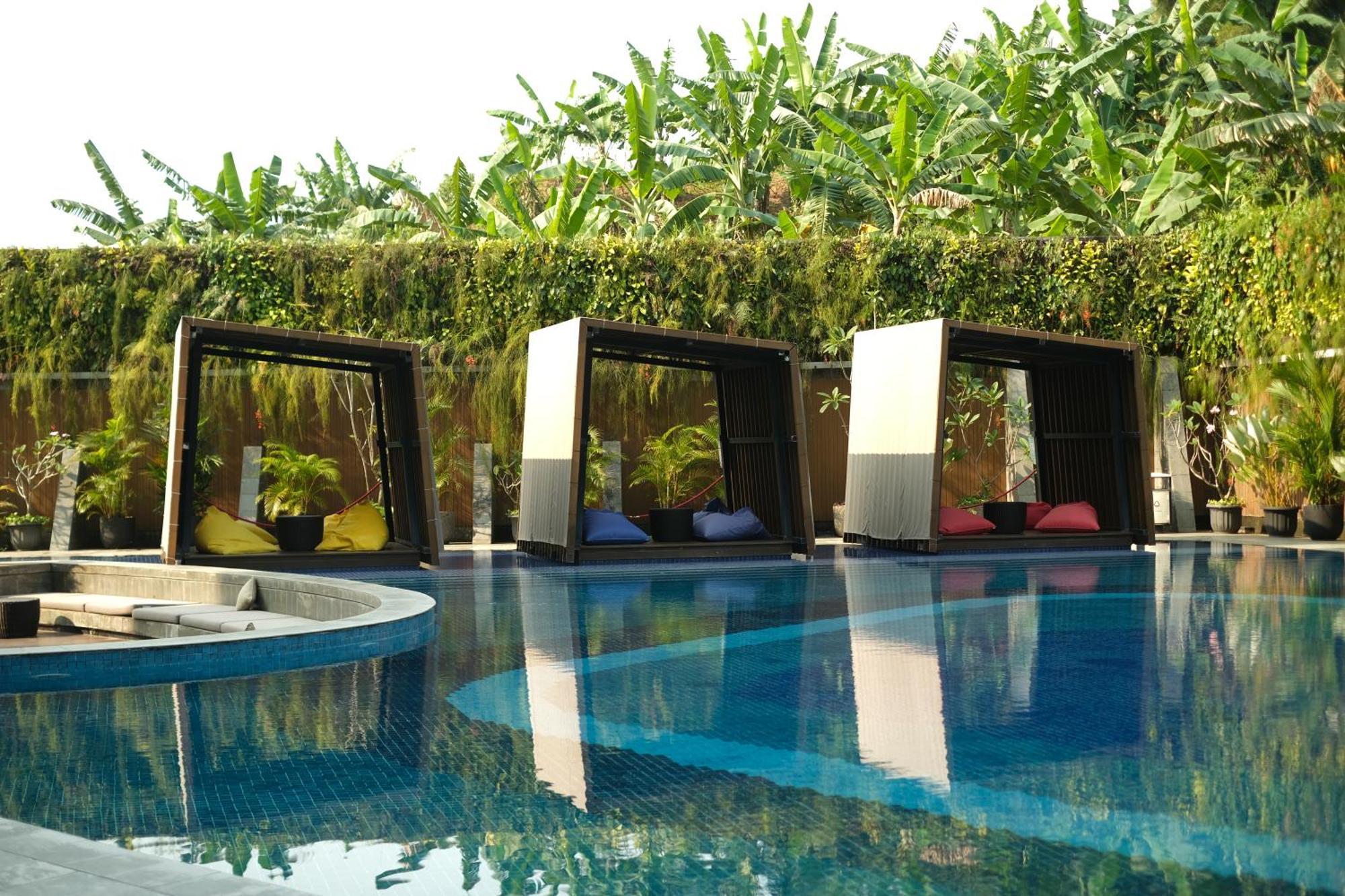 The Alana Hotel And Conference Sentul City By Aston Bogor Esterno foto