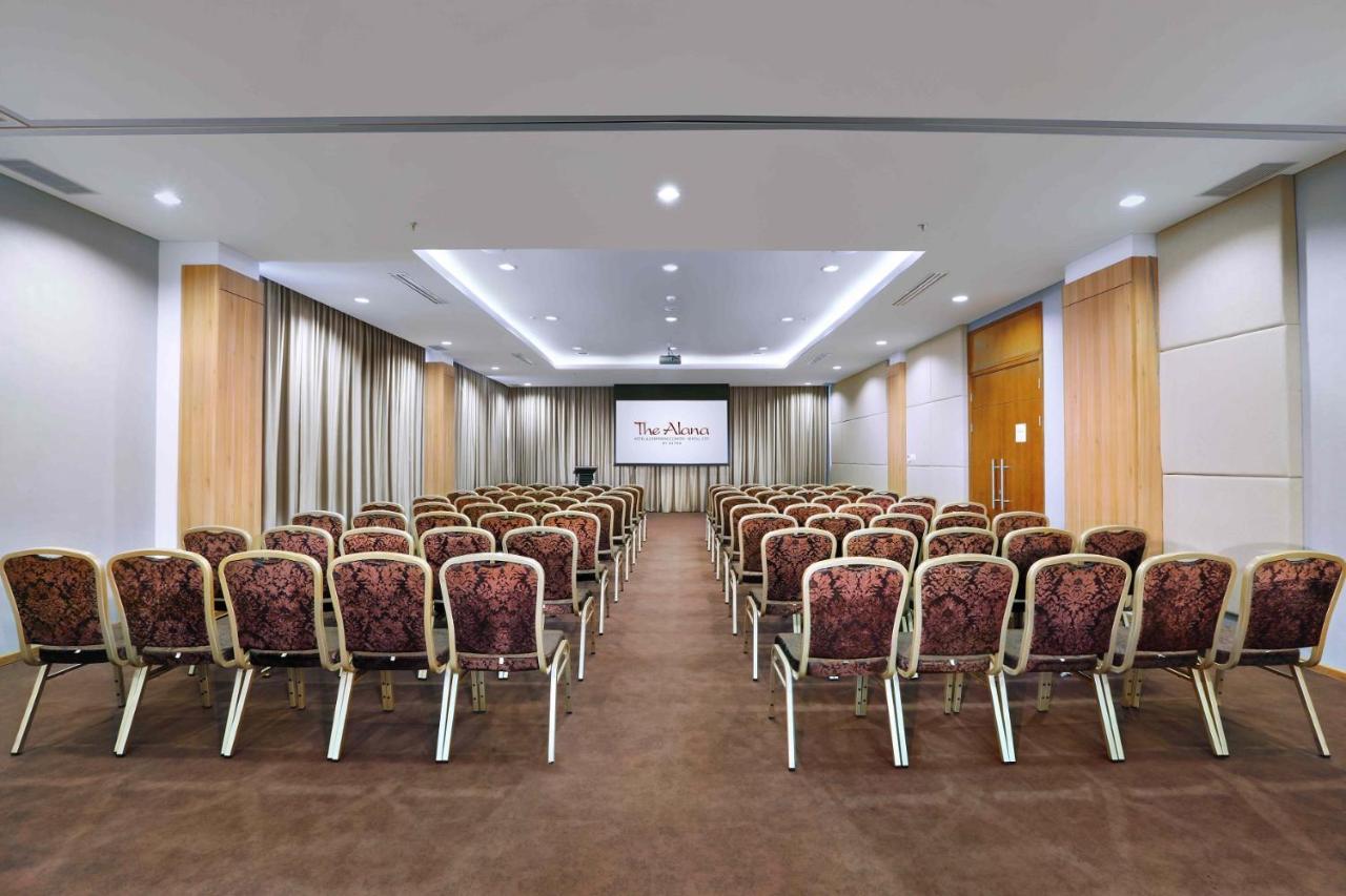 The Alana Hotel And Conference Sentul City By Aston Bogor Esterno foto